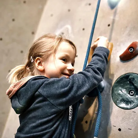 Blockhaus Im Ferienhauspark Asgard Casa de Férias *